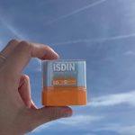 ضد آفتاب استیکی ایزدین، مدل Invisible Stick | ISDIN Fotoprotector Invisible Stick SPF 50+ - تصویر 2